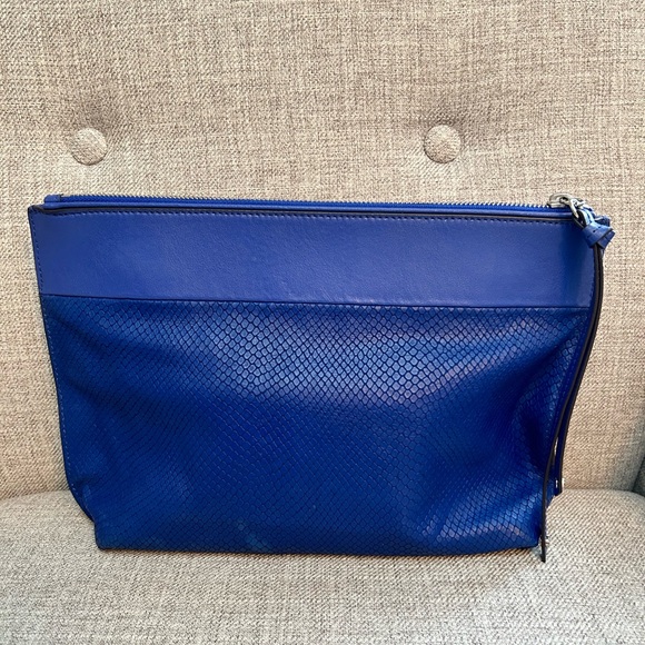 Banana Republic Leather Clutch - Picture 2 of 8